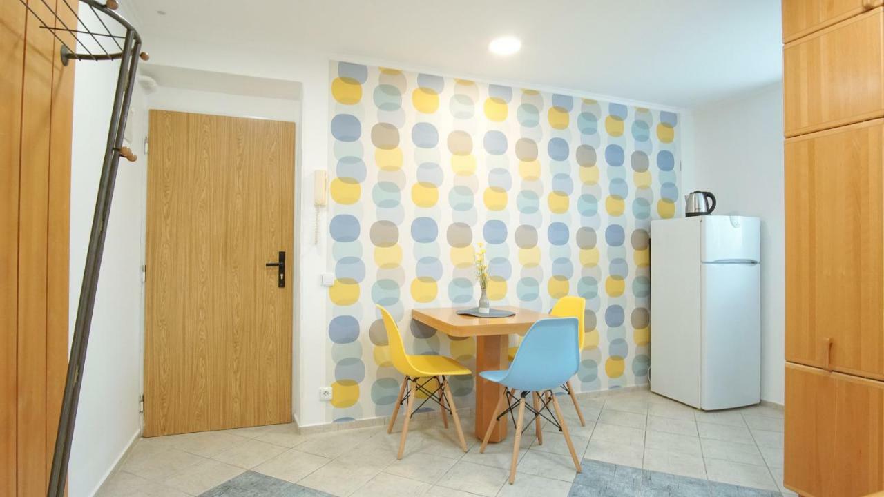 Apartmany Monty การ์โลวีวารี ภายนอก รูปภาพ