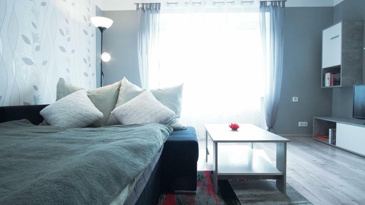 Apartmany Monty การ์โลวีวารี ภายนอก รูปภาพ