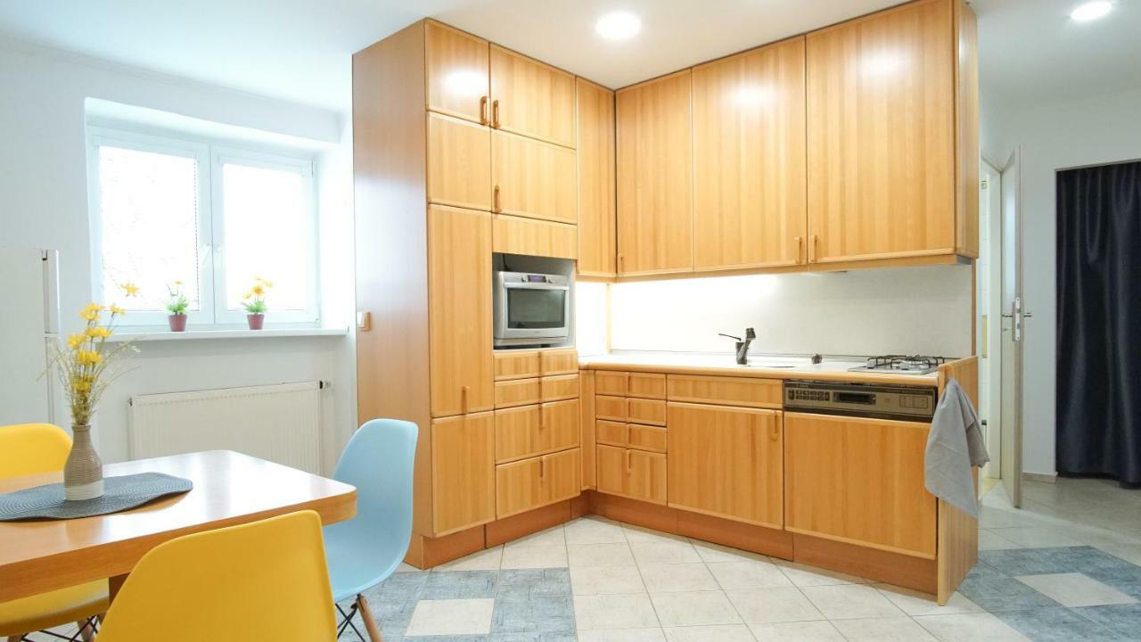 Apartmany Monty การ์โลวีวารี ภายนอก รูปภาพ
